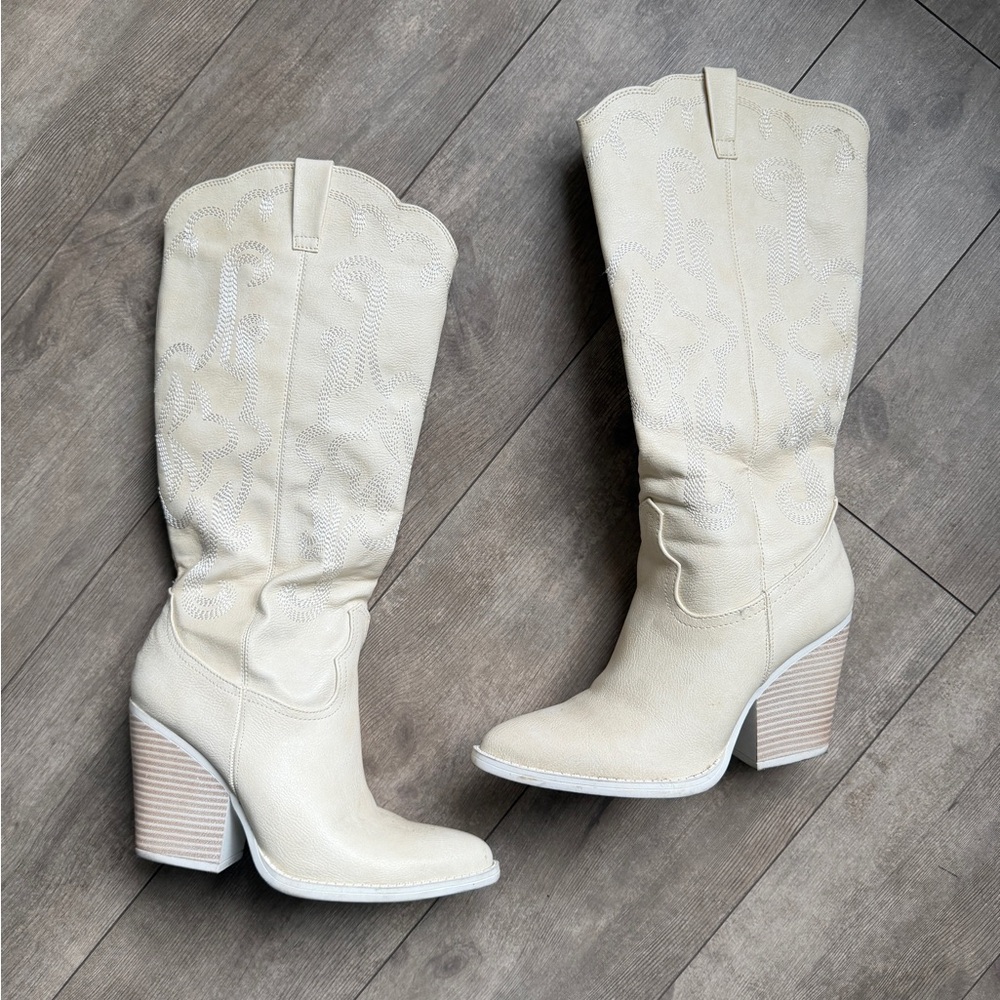Ardene - Cream Western-Style Block Heel Knee Boot